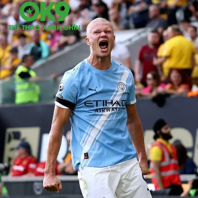 Pep Guardiola khẳng định Haaland không bị áp lực bởi trọng trách ghi bàn (Ảnh: Man City).